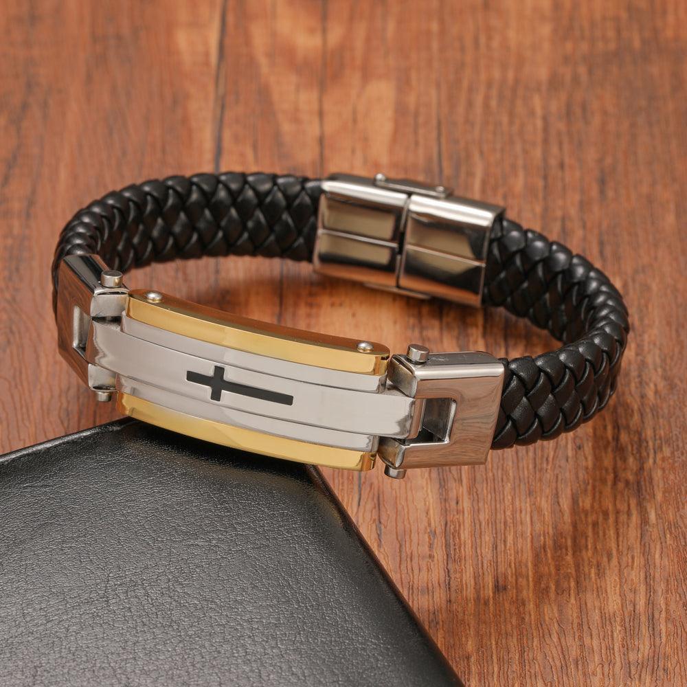 Pulsera Masculina de Cuero con Cruz Central - Plick